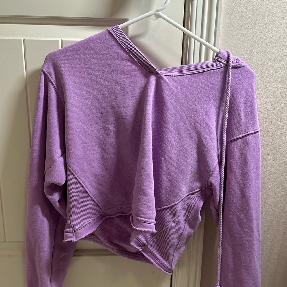 pink american eagle cropped hoodie worn once